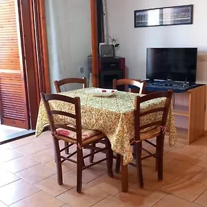  Appartamento Marina Di Guest - Self Check-in - Iun R1646